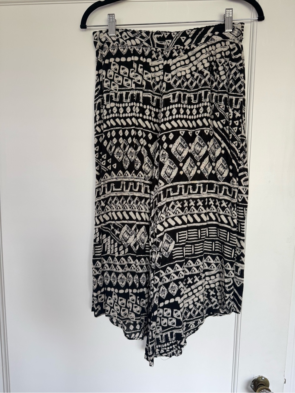 silence + noise Black and White Asymmetrical Midi Skirt